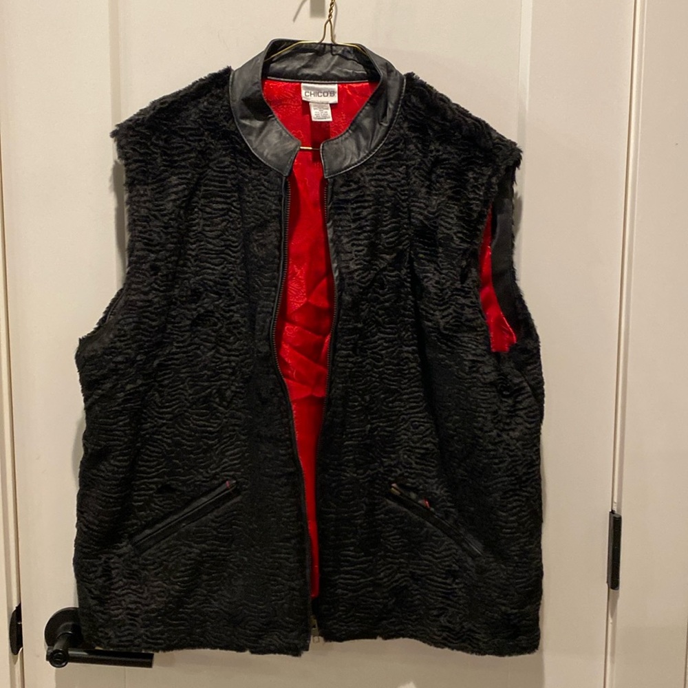 Chico’s Zippered Black‎ vest with Leather Trim